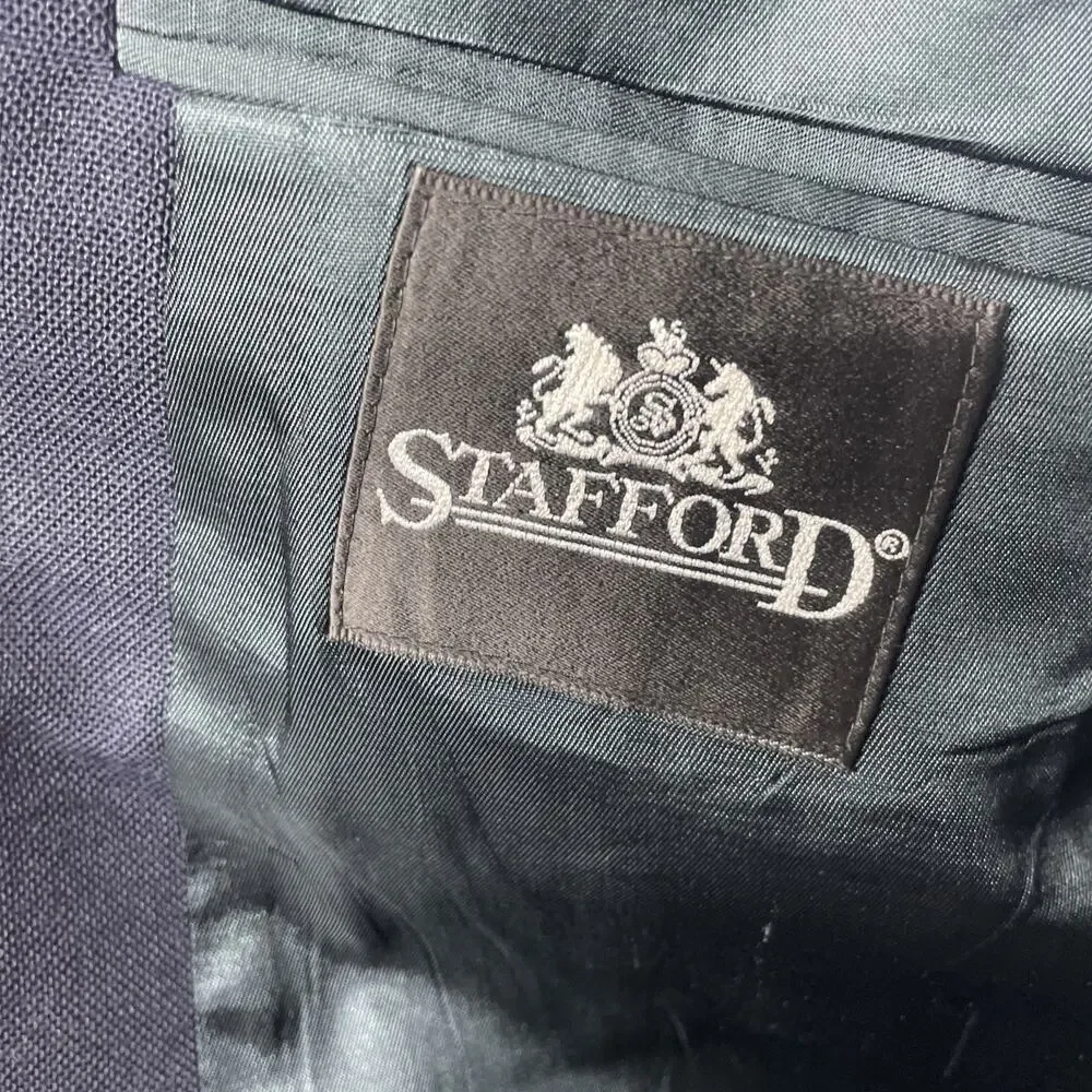 Vtg Stafford Mens 40R Navy Blazer Gold Buttons USA Tailored Sport Coat‎ Classic